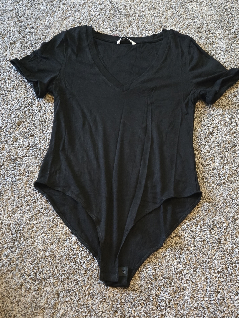 Everyday V-Neck Short Sleeve Bodysuit - Black